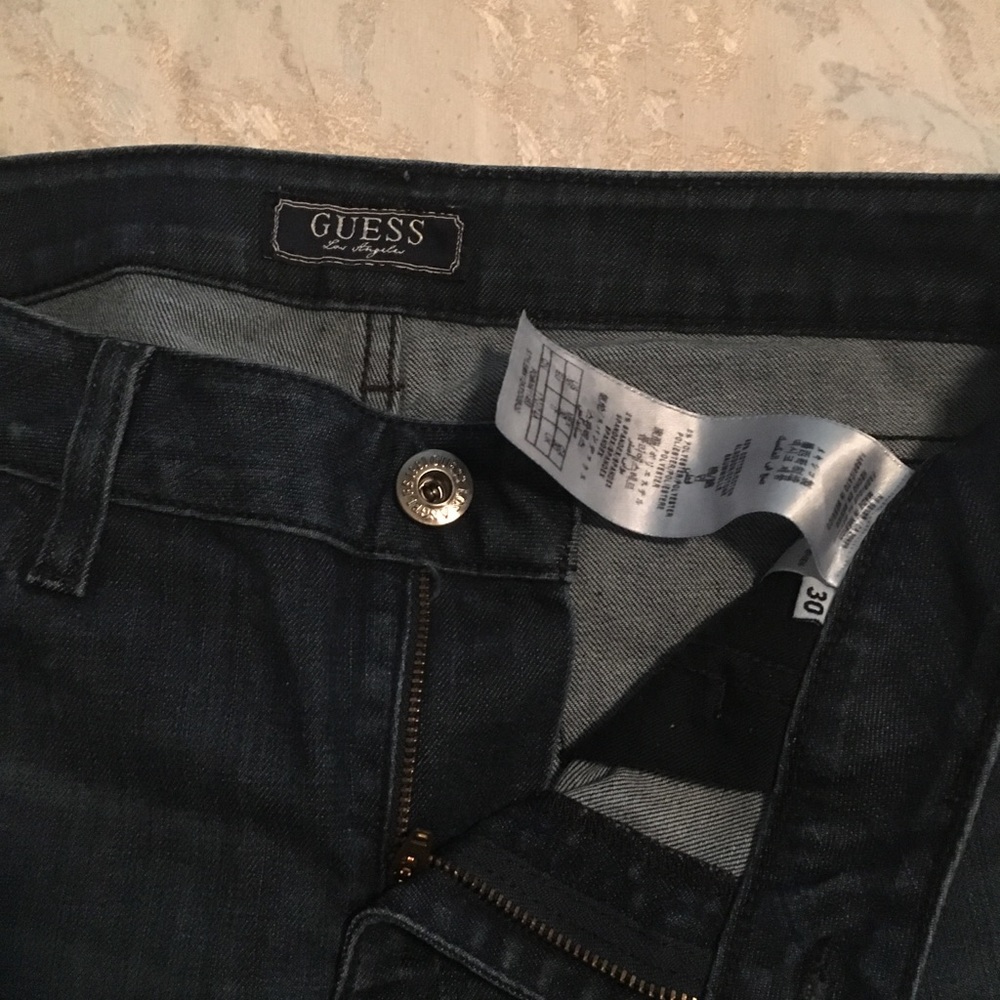 Guess skinny jeans with zipper ends
